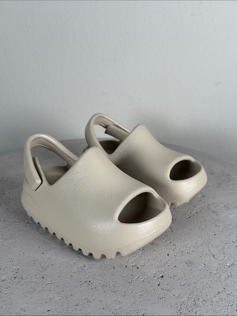 Yeezy Slides Kids size 6K Bone by Adidas